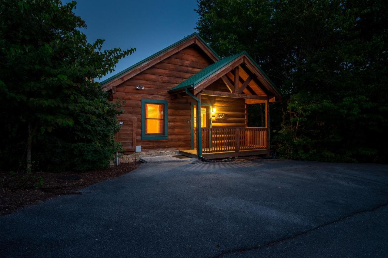 Cozy Log Cabin!! In Heart Of Pf & Close To The Smokies Pigeon Forge Eksteriør bilde