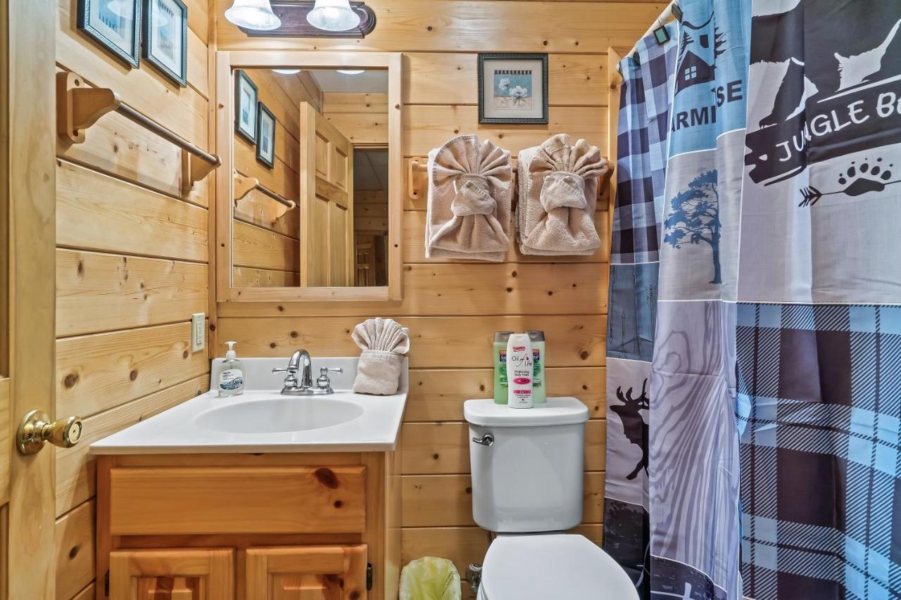 Cozy Log Cabin!! In Heart Of Pf & Close To The Smokies Pigeon Forge Eksteriør bilde