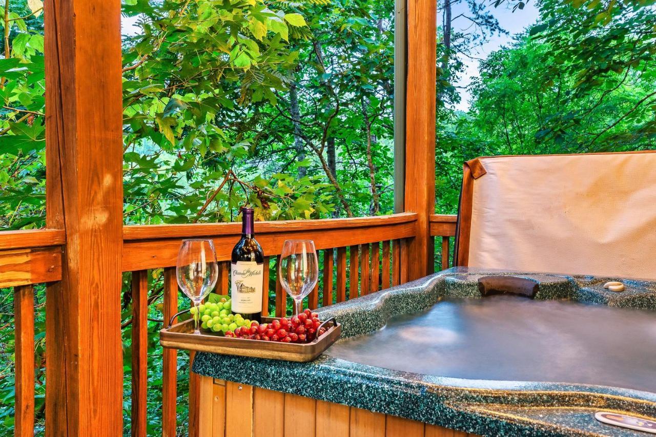 Cozy Log Cabin!! In Heart Of Pf & Close To The Smokies Pigeon Forge Eksteriør bilde