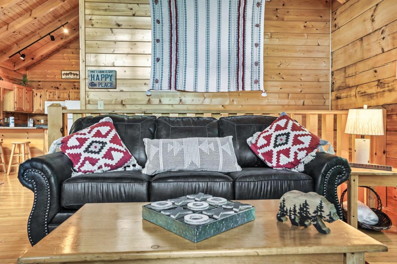 Cozy Log Cabin!! In Heart Of Pf & Close To The Smokies Pigeon Forge Eksteriør bilde