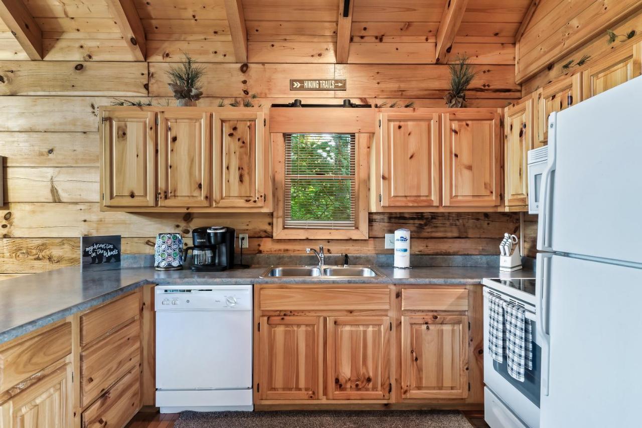 Cozy Log Cabin!! In Heart Of Pf & Close To The Smokies Pigeon Forge Eksteriør bilde