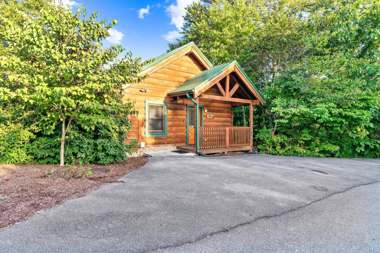 Cozy Log Cabin!! In Heart Of Pf & Close To The Smokies Pigeon Forge Eksteriør bilde